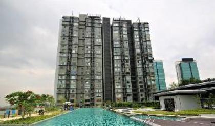 Studio with Cozy Home Hyve Suite Cyberjaya - image 16