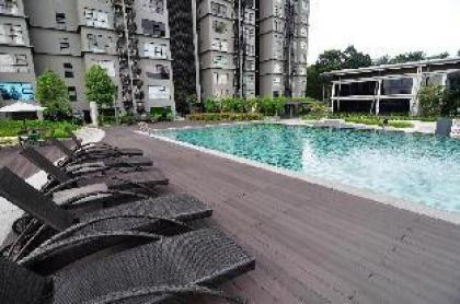 Studio with Cozy Home Hyve Suite Cyberjaya - image 18