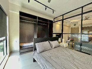 Studio with Cozy Home Hyve Suite Cyberjaya - image 3