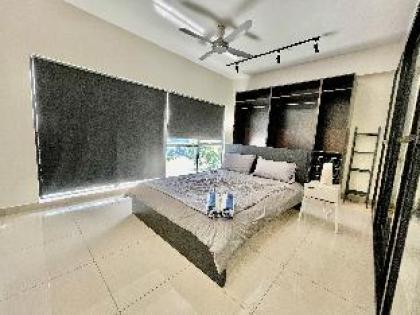 Studio with Cozy Home Hyve Suite Cyberjaya - image 9