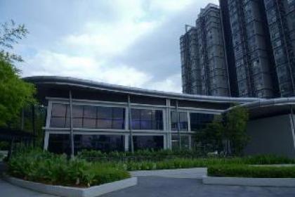 HP208|2bedroom-Cyberjaya-Netflix-Wifi-Parking-Pool - image 16