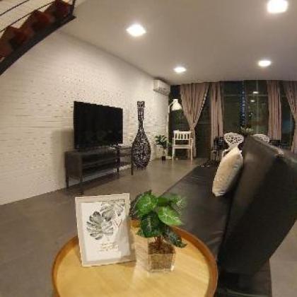 My Houze @ Empire Damansara Duplex - image 5