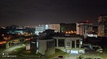 HB611-Sanitised-Cyberjaya-Netflix-Wifi-Parking - image 15