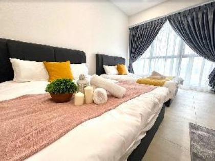 Near KLIA- BellSuite Family Suite (4Pax) by GoMain Kuala Lumpur