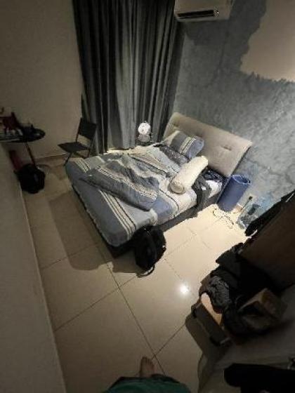 Private Unit ( Puchong Jaya ) Daily