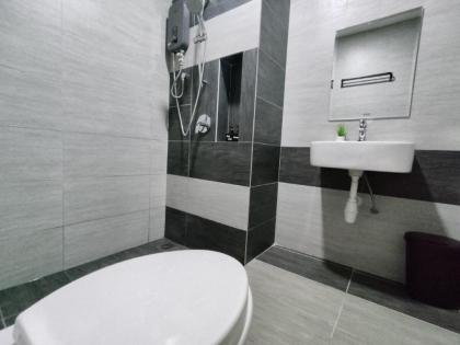 Relax cozy & MRT link: 3R3B Apartment Cheras - image 19