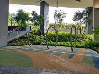 Relax cozy & MRT link: 3R3B Apartment Cheras - image 27