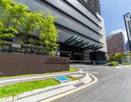 Luxury Serviced Apartment (Anggun) near KLCC - image 17