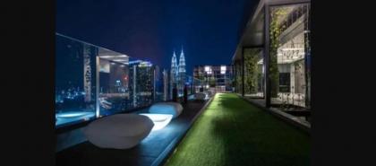 Luxury Serviced Apartment (Anggun) near KLCC - image 30