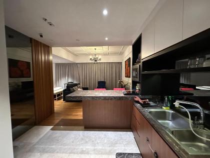 Luxury Serviced Apartment (Anggun) near KLCC - image 5