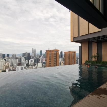 NEW-12pax:BktBintang/KLCC/Pavilion/InfPool/Balcony - image 21