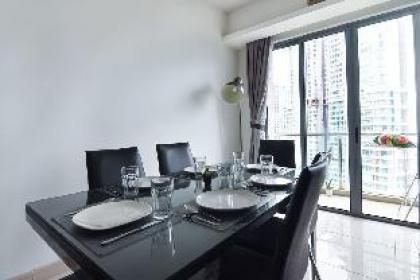 A Lux & Modern High-Floor 3BR Apt @ Bukit Bintang - image 14