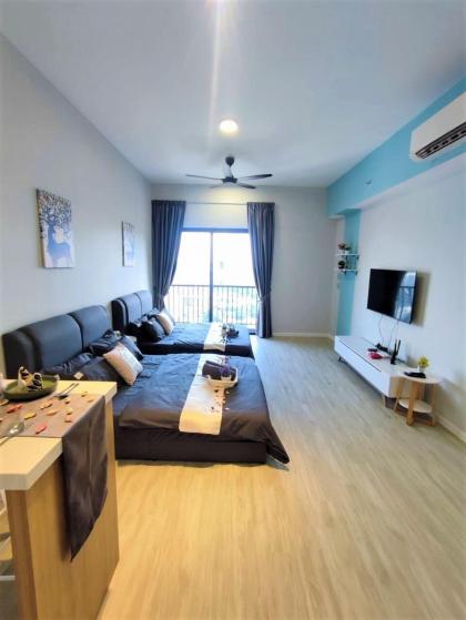 KL 4pax View Simply Design Homestay Chambers @337 - image 2