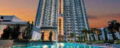 New modern condo (1) with pool @  Bangi - image 3