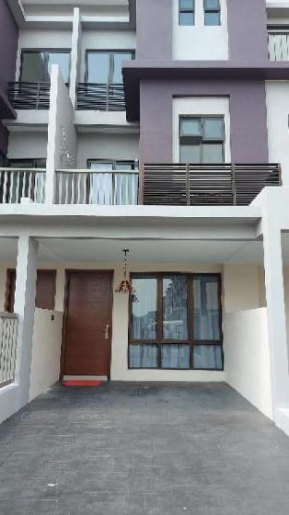 Homestay Strata TL145 - image 12