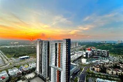 Designer Deluxe Suite 3BR @KLIA - image 10