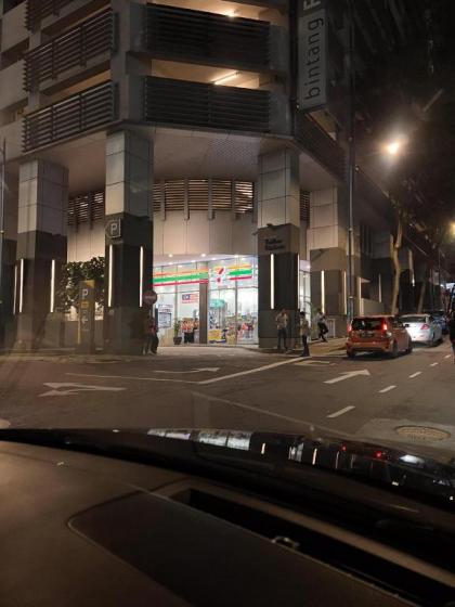 Infinity Pool KL view BukitBintang5pax Iconique - image 24