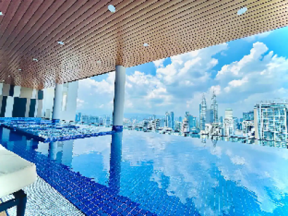 The Luxe Infinity pool KLCC 2rooms X1 - image 13