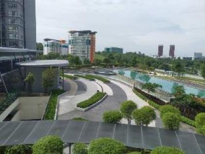 HA1303 -Cyberjaya-Wifi-Netflix-Pool- Parking  - image 20