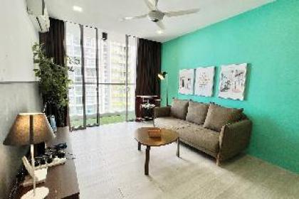 10pax 3rooms w/balcony - BIG Homestay at Cyberjaya - image 1