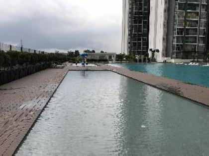 10pax 3rooms w/balcony - BIG Homestay at Cyberjaya - image 12