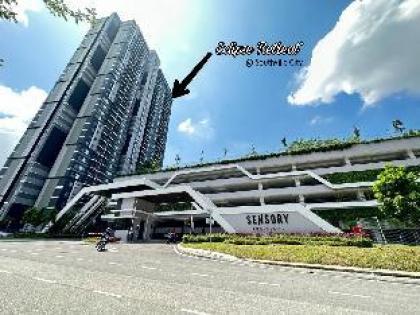 Eclipse Retreat Homestay @ Southville City - image 9