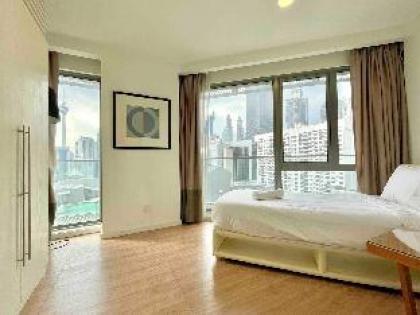 Cozy 2BR @ Bukit Bintang | Netflix | 100Mbps Wi-Fi - image 7