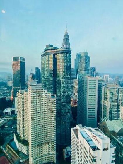 The View - KLCC 2 Bedrs Apartment - image 19