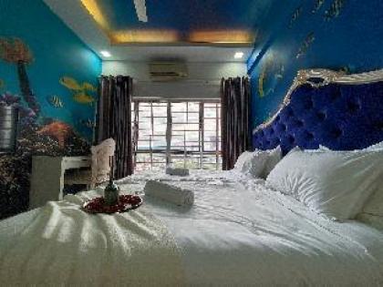 Setiawalk Unique Imperial-Style Puchong 16pax - image 15