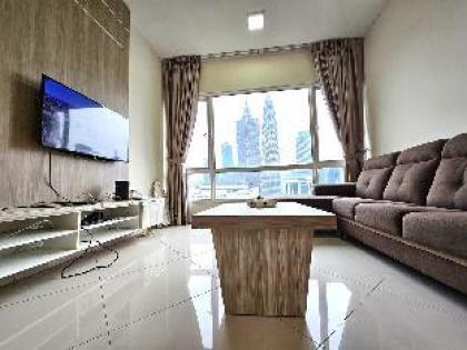 Crest Residence 3BR Apartment Sleep 8Pax KLCC - image 2