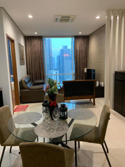 SOHO Suites KLCC By Blessed Home - image 11