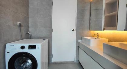 Cubic Botanical Suites Bangsar South by HomeBrickz - image 27