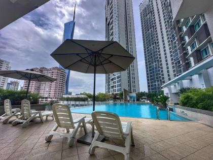 Swiss Garden 1BR Bukit Bintang Kuala Lumpur - image 20