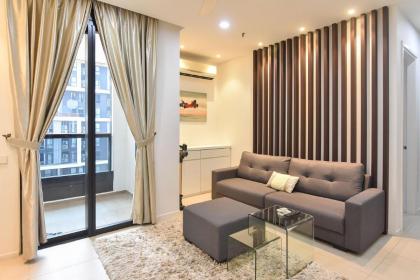 A Comfy 1BR Apt Arcoris Mont Kiara KL - image 9