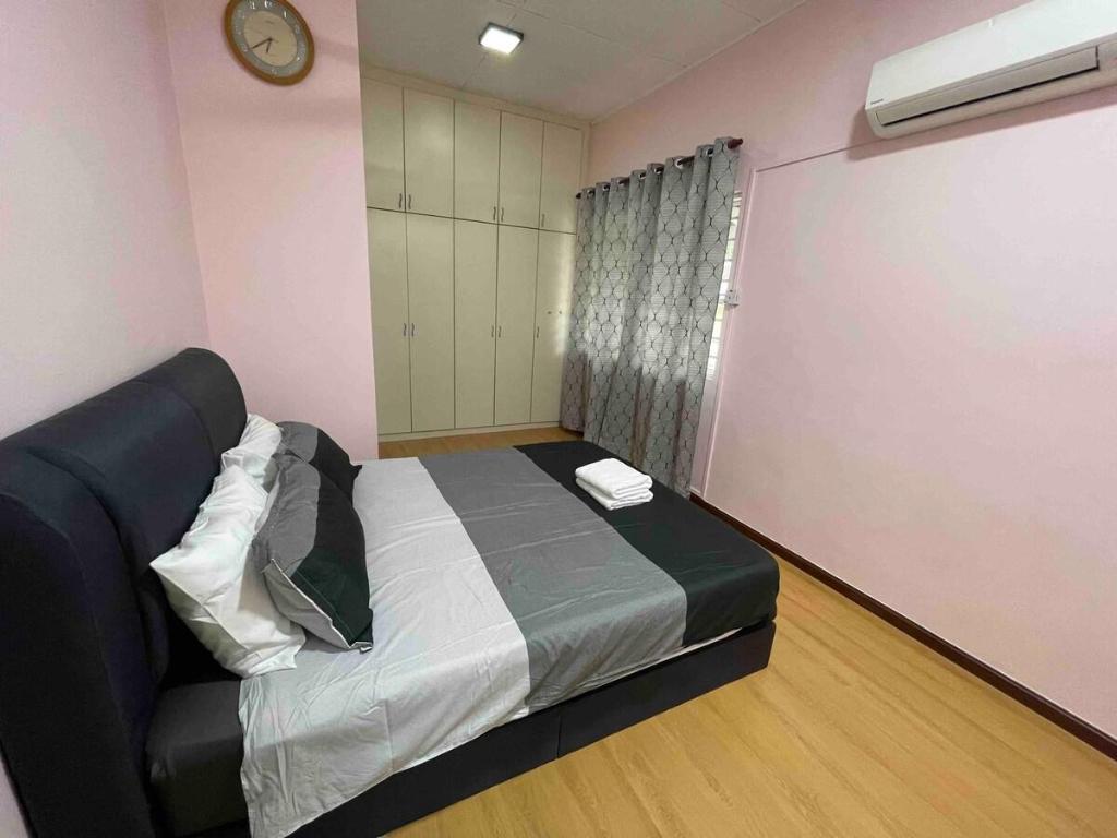 [10pax] Ampang Double Storey-few miles from KLCC - image 2