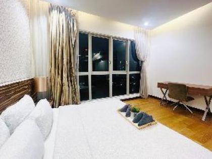 Attractive Studio Room W/KLCC VIEW @RegaliaSuites - image 4