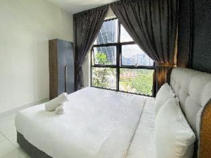 Luxury 1 bedroom with 1 Bathroom@Arte Mont Kiara - image 4