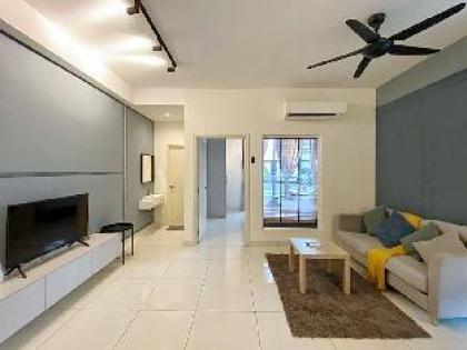 High Standard 1BR Suite@Arte Mont Kiara @MITEC - image 4