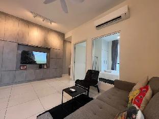 Satisfying 1Bedroom@Arte Mont Kiara - image 2