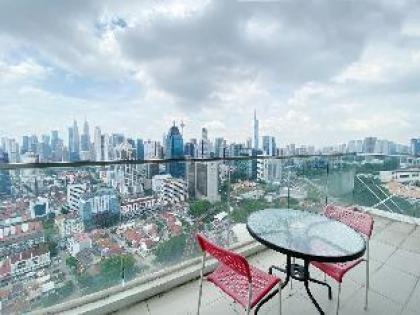 High Floor 2BR KLCC View With Balcony @ Regalia - image 10