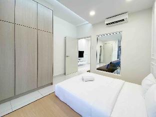 Spacey 1BR Suite@Arte Mont Kiara - image 3