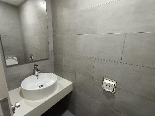 IDEAL 1BR Suite @ Arte Mont Kiara - image 3