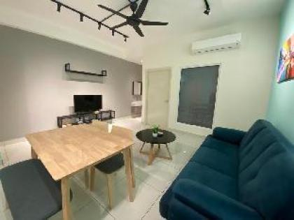 Fully Furnished 1 bedroom@ Arte Mont Kiara - image 12