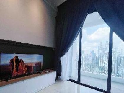 Stellar 1bedroom City View@ Colony@Infinitum - image 2