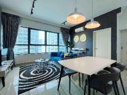 Two 2 Bed Room Apartment @ Arte Plus Ampang - image 6