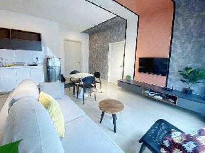 Fancy 2 bedrooms @Arte Plus Ampang - image 5