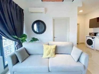 Fancy 2 bedrooms @Arte Plus Ampang - image 6