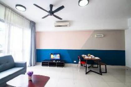 Spacious High Floor 1BR/ lvl30/ @ Regalia Suites - image 5