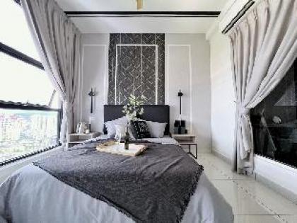 Cozy 1BR Suites @ Arte Mont Kiara near Publika