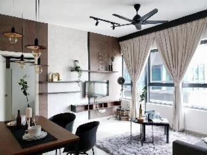 Cozy & Stylish 2BR Apt at Arte Plus FREE Parking Kuala Lumpur